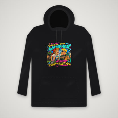 Raised On The Waterhose: Red Cap – Hoodie – Black